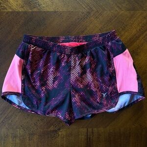 Old Navy Women's Athletic Shorts - Pink and Black